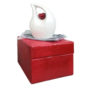Teardrop Keepsake with Velvet Pouch and Gift Box - Urns for Ashes